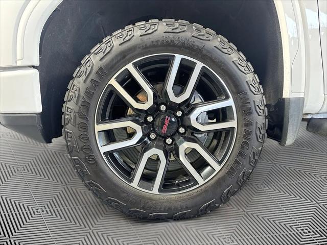 2023 GMC Sierra 1500 4WD Crew Cab Short Box AT4
