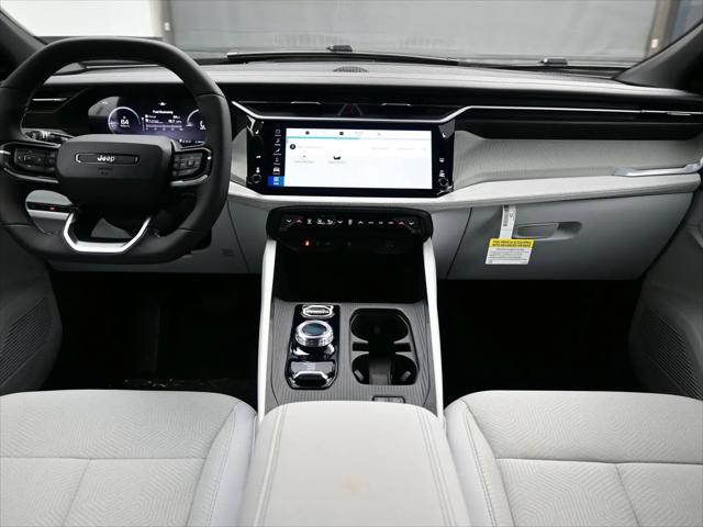 2026 Jeep Cherokee Laredo 4x4