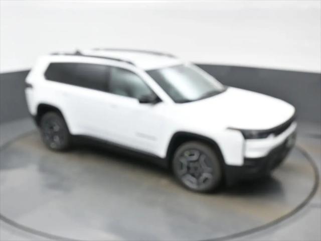 2026 Jeep Cherokee Laredo 4x4