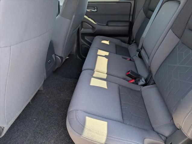 2026 Nissan Frontier Crew Cab SV 4x2