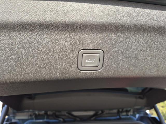 2026 GMC Yukon XL 4WD AT4 Ultimate