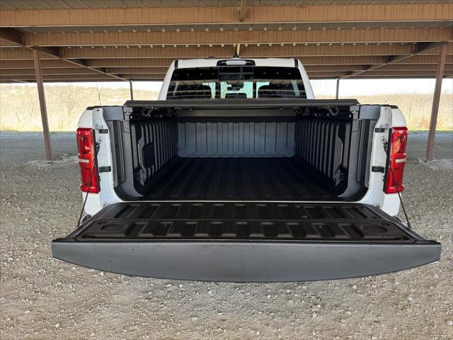 2026 Ram 1500 Limited Crew Cab 4x4 5'7" Box