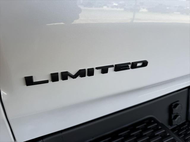 2026 Ram 1500 Limited Crew Cab 4x4 5'7" Box