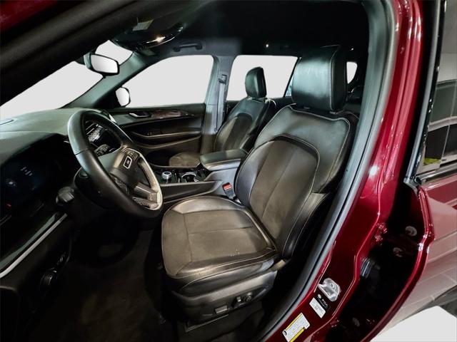 2022 Jeep Grand Cherokee L Altitude 4x2
