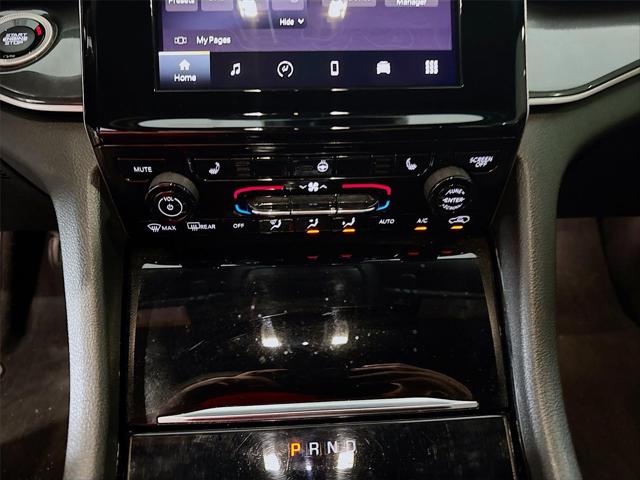 2022 Jeep Grand Cherokee L Altitude 4x2