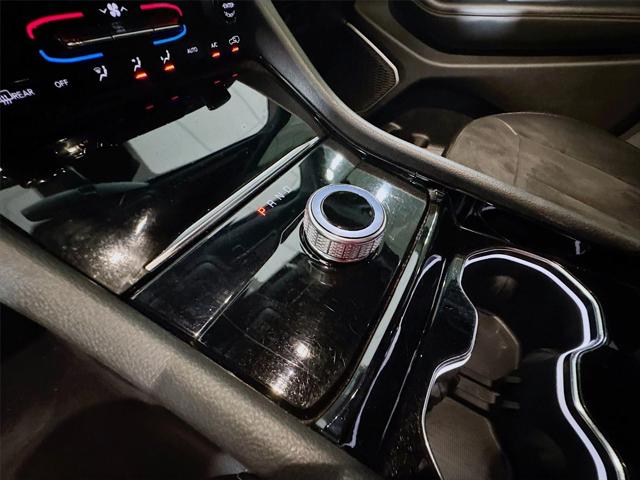 2022 Jeep Grand Cherokee L Altitude 4x2