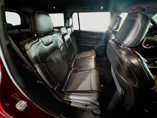 2022 Jeep Grand Cherokee L Altitude 4x2