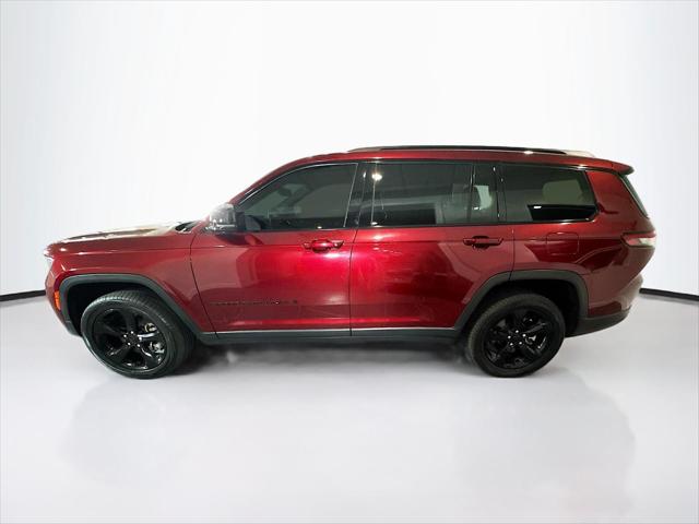 2022 Jeep Grand Cherokee L Altitude 4x2