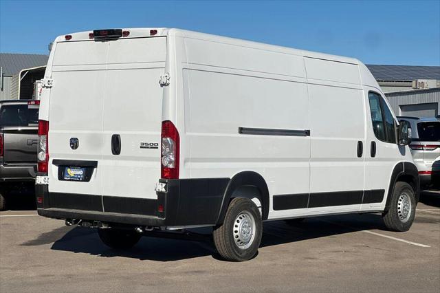 2026 Ram ProMaster Promaster 3500 Tradesman Cargo Van High Roof 159' Wb Ext