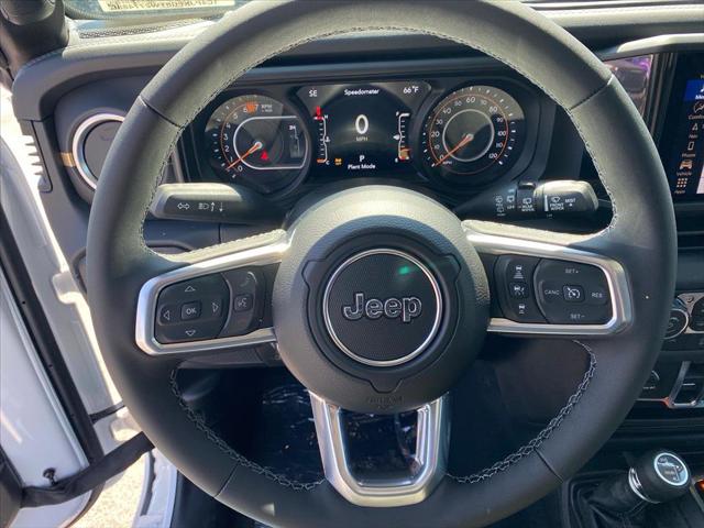 2026 Jeep Wrangler 4-Door Sahara 4x4