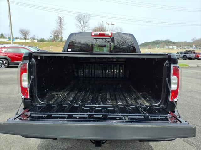 2022 GMC Canyon 4WD Crew Cab Short Box Elevation
