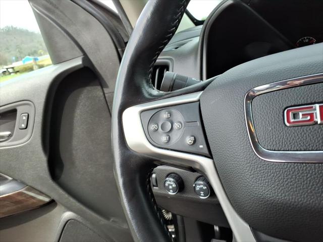 2022 GMC Canyon 4WD Crew Cab Short Box Elevation