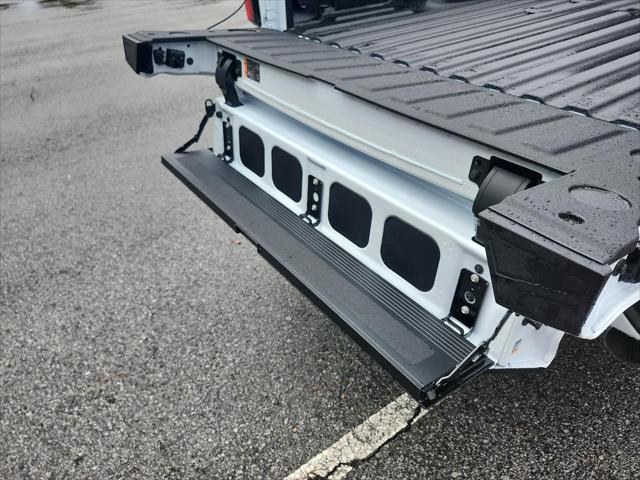 2026 GMC Sierra 3500HD Crew Cab, Long Bed, Denali Dual Rear Wheel, 4WD