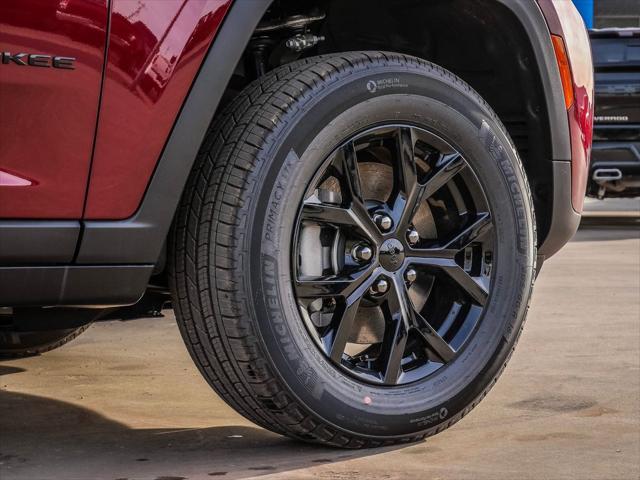 2026 Jeep Grand Cherokee L Altitude 4x4