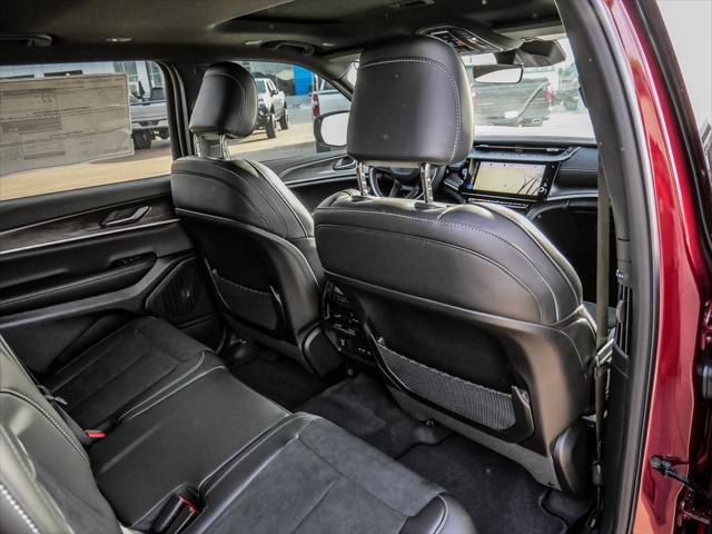 2026 Jeep Grand Cherokee L Altitude 4x4