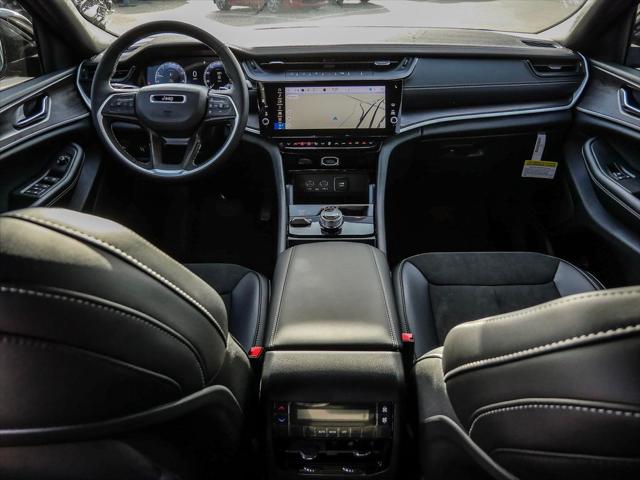 2026 Jeep Grand Cherokee L Altitude 4x4