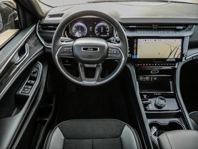 2026 Jeep Grand Cherokee L Altitude 4x4