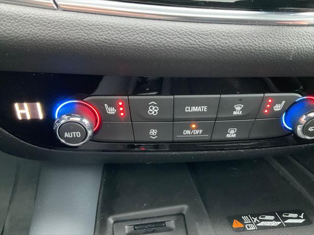2022 Buick Enclave AWD Essence