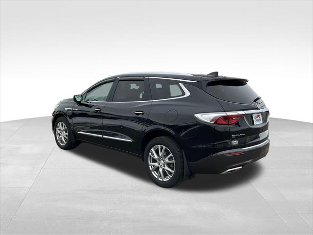2022 Buick Enclave AWD Essence