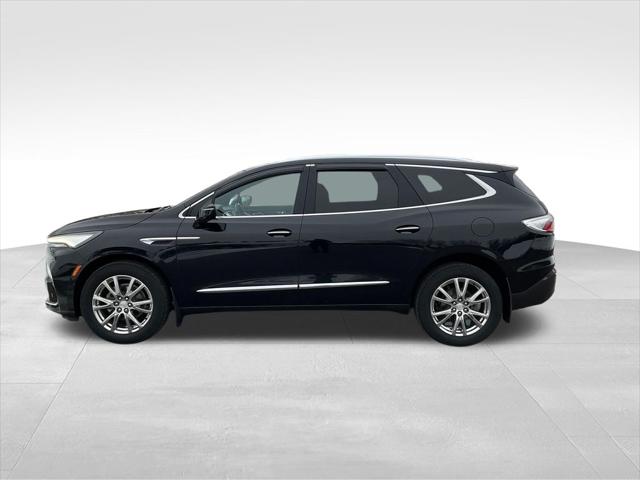 2022 Buick Enclave AWD Essence