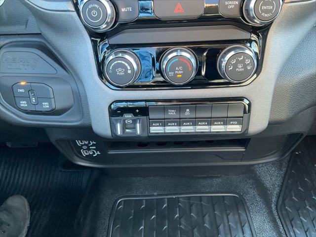2026 Ram 3500 Tradesman/Big Horn