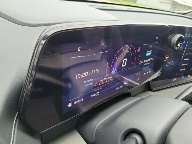 2026 Chevrolet Traverse AWD LT