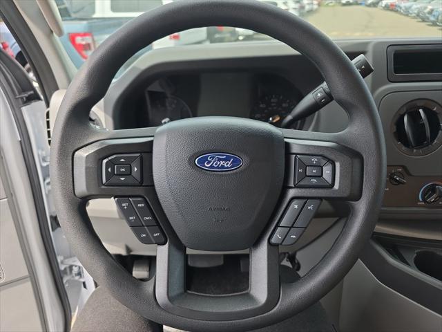 2027 Ford E-Series Cutaway Base