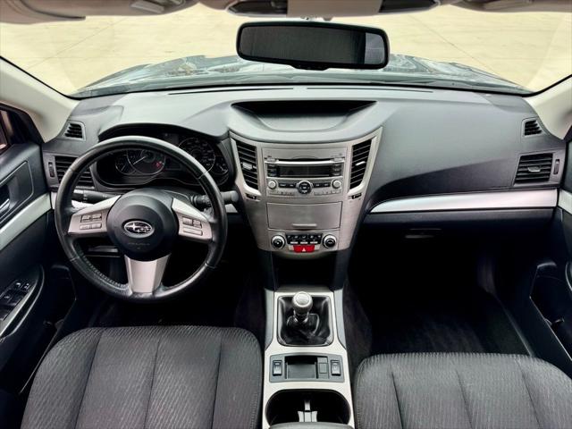 2011 Subaru Legacy 2.5i Premium