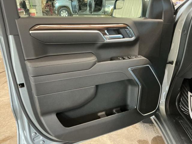 2026 Chevrolet Silverado 1500 4WD Crew Cab Standard Bed LT