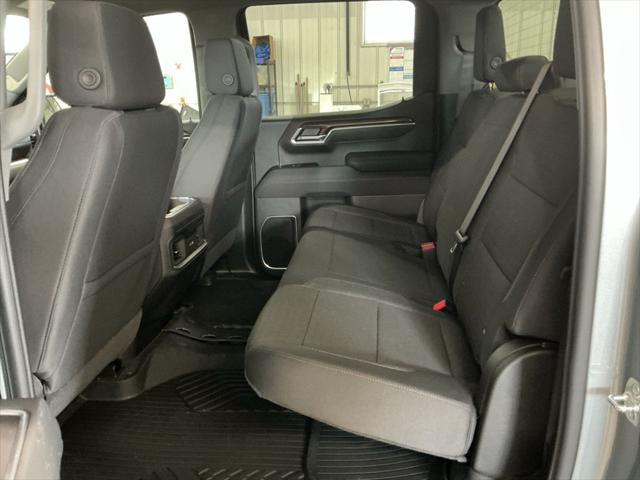 2026 Chevrolet Silverado 1500 4WD Crew Cab Standard Bed LT
