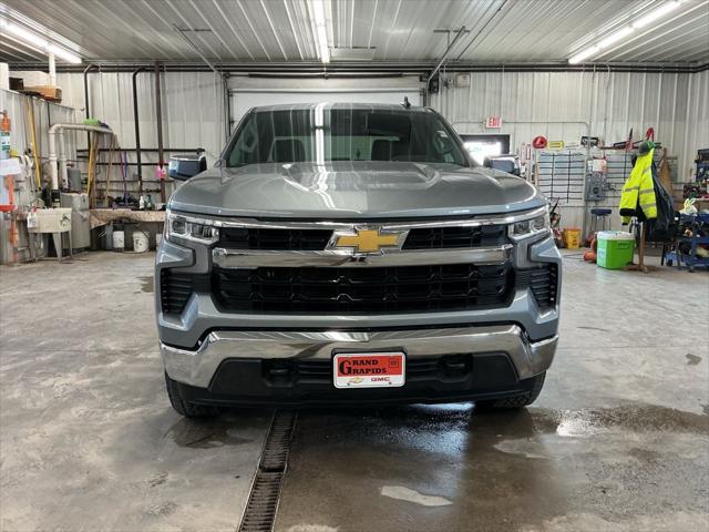 2026 Chevrolet Silverado 1500 4WD Crew Cab Standard Bed LT