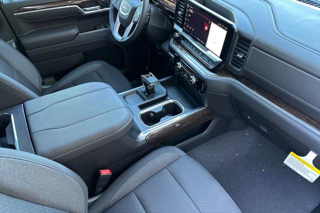 2026 GMC Sierra 1500 Double Cab, Standard Bed, Elevation, 4WD