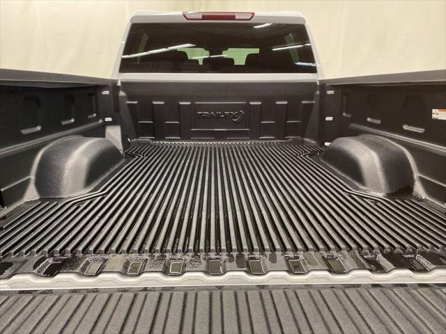 2025 Chevrolet Silverado 2500HD 4WD Crew Cab Standard Bed LT