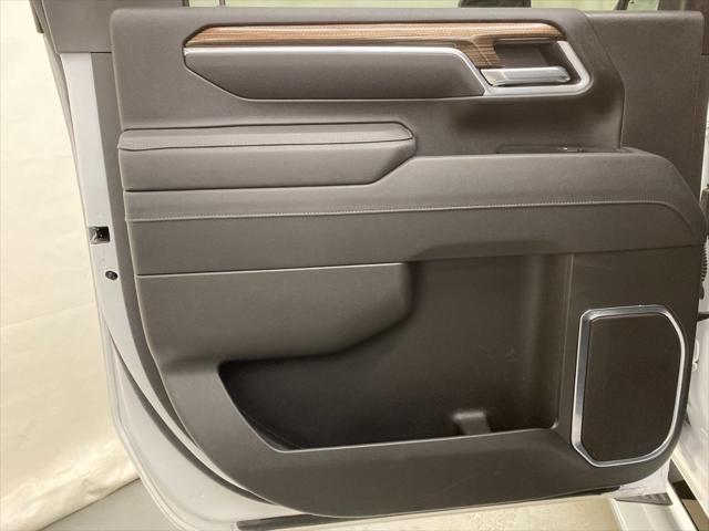 2025 Chevrolet Silverado 2500HD 4WD Crew Cab Standard Bed LT
