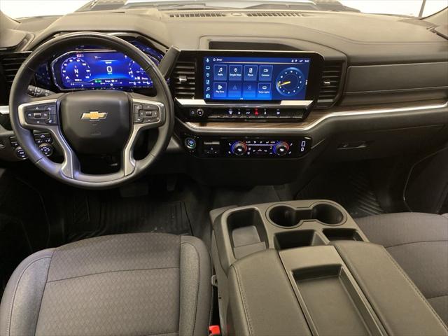 2025 Chevrolet Silverado 2500HD 4WD Crew Cab Standard Bed LT