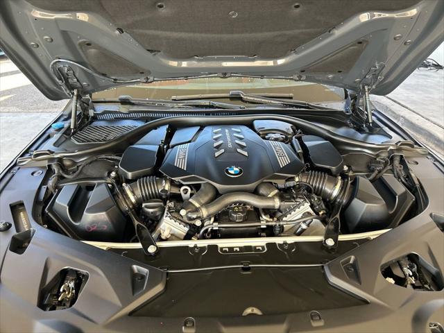 2025 BMW M8 xDrive