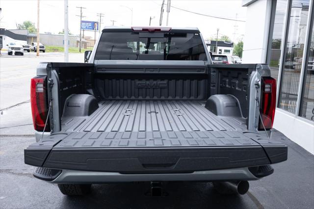 2026 GMC Sierra 2500HD Crew Cab, Standard Bed, Denali, 4WD