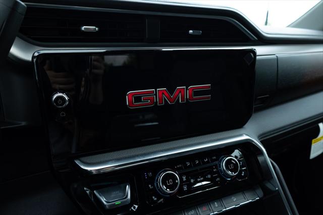 2026 GMC Sierra 2500HD Crew Cab, Standard Bed, Denali, 4WD