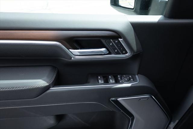 2026 GMC Sierra 2500HD Crew Cab, Standard Bed, Denali, 4WD