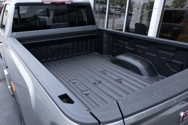 2026 GMC Sierra 2500HD Crew Cab, Standard Bed, Denali, 4WD