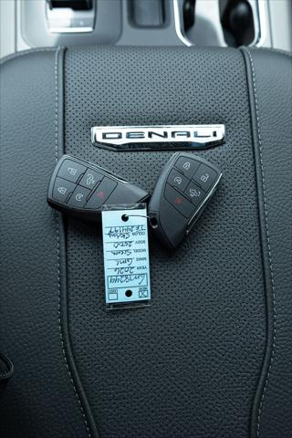 2026 GMC Sierra 2500HD Crew Cab, Standard Bed, Denali, 4WD