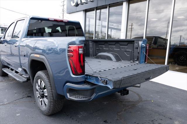 2026 GMC Sierra 2500HD Crew Cab, Standard Bed, Denali, 4WD