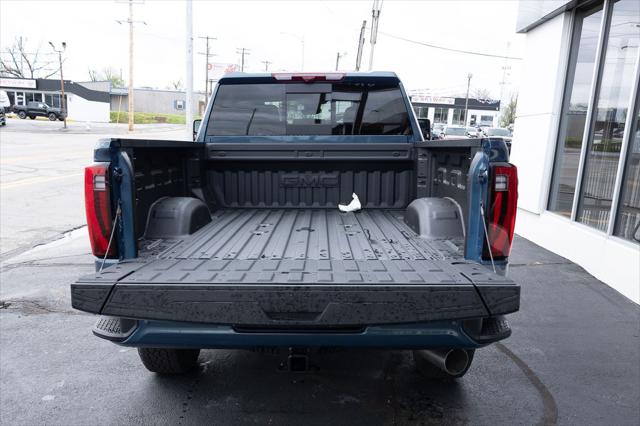 2026 GMC Sierra 2500HD Crew Cab, Standard Bed, Denali, 4WD