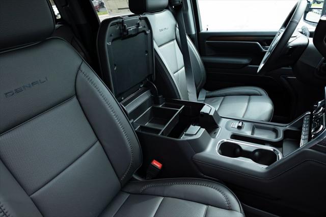 2026 GMC Sierra 2500HD Crew Cab, Standard Bed, Denali, 4WD