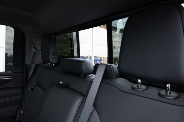 2026 GMC Sierra 2500HD Crew Cab, Standard Bed, Denali, 4WD