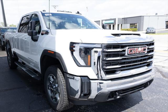 2026 GMC Sierra 2500HD Crew Cab, Standard Bed, SLE, 4WD