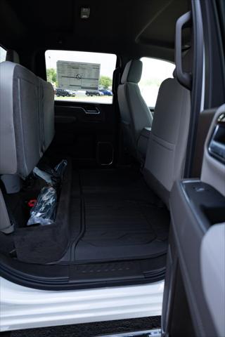 2026 GMC Sierra 2500HD Crew Cab, Standard Bed, SLE, 4WD