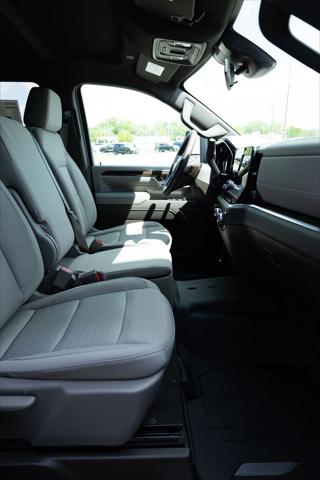 2026 GMC Sierra 2500HD Crew Cab, Standard Bed, SLE, 4WD