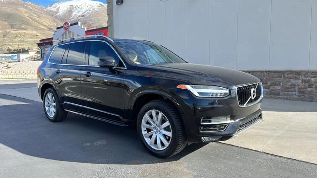 2019 Volvo XC90 T6 Momentum