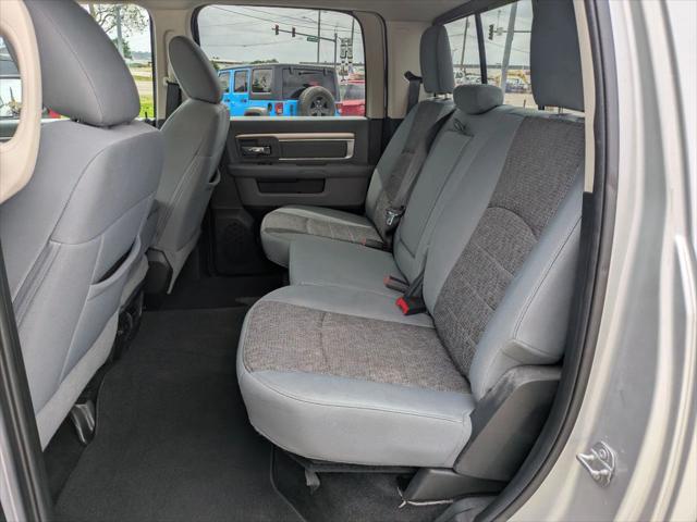 2017 Ram 1500 Big Horn Crew Cab 4x4 5'7" Box